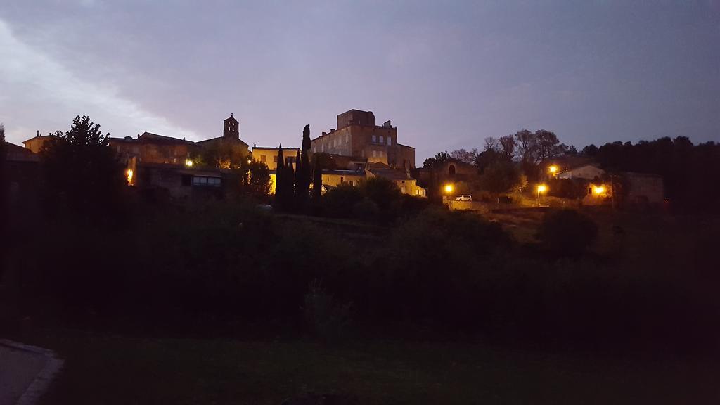 Le Mas De Combeau Tauriers Exterior foto